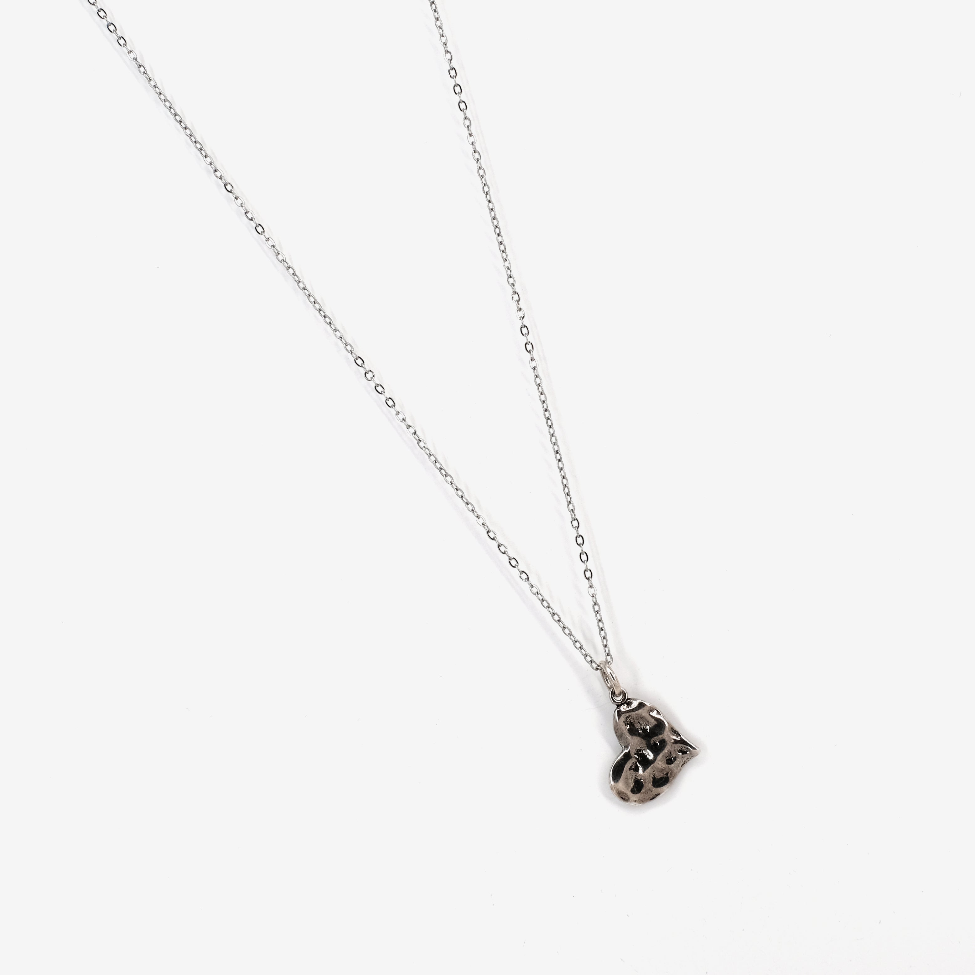 Collier Coeur Martelé, Pendentif Coeur, Cordon Ciré Réglable Collier Coeur Martelé, Pendentif Coeur, Cordon Ciré Réglable