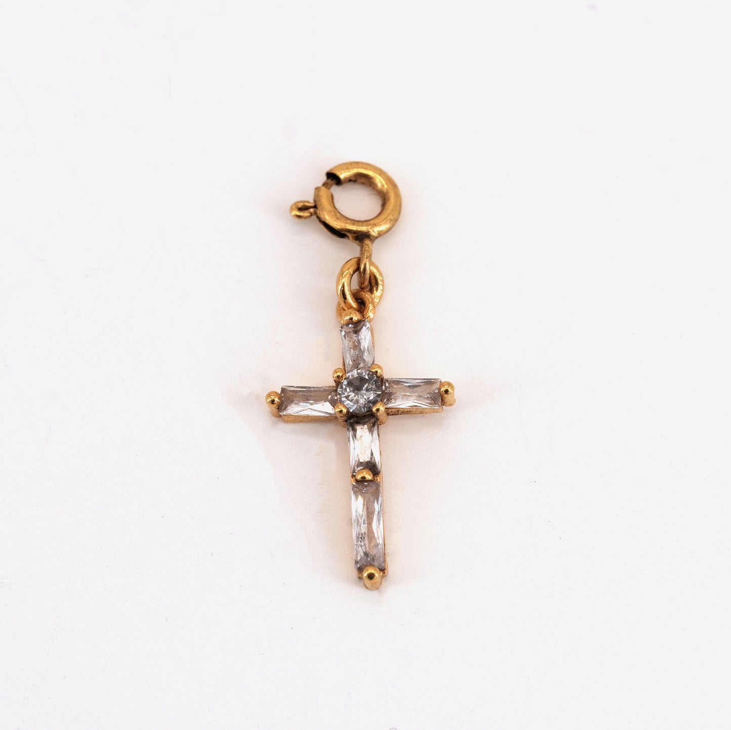 Pendentif croix crystal doré
