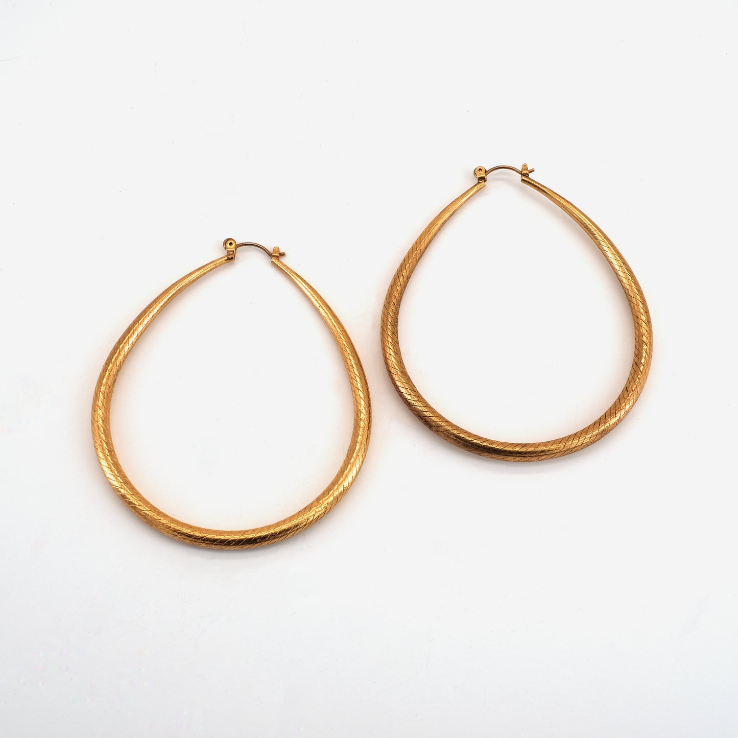 Boucles d'oreilles Hopa dorées