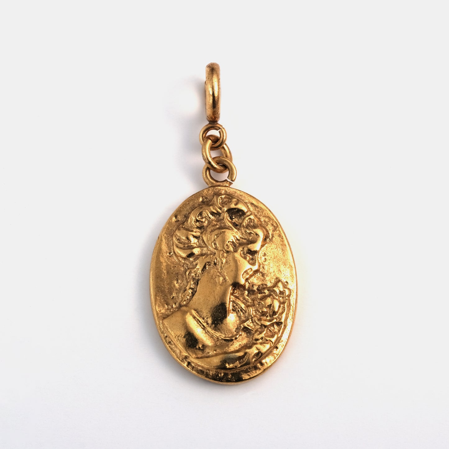 Pendentif Vanité doré