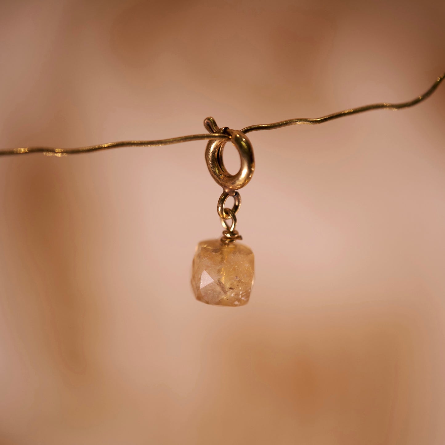 夹子迷你半宝石黄水晶