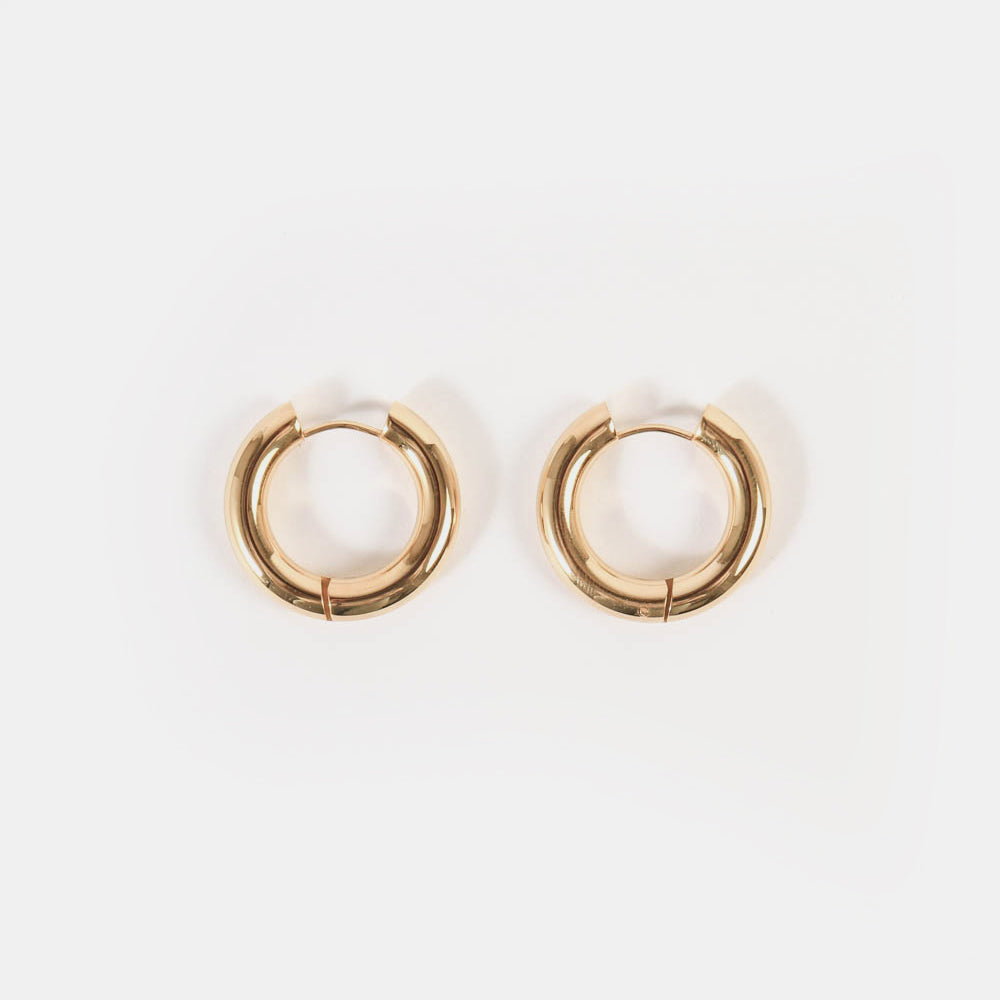 Boucles d'oreilles Betty dorées ou argentées