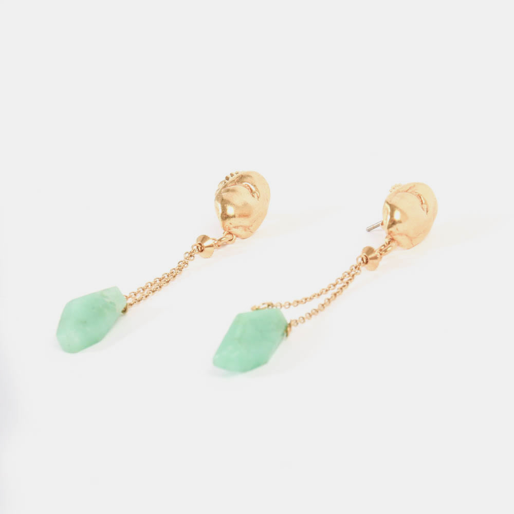 金色长绿玉髓耳环