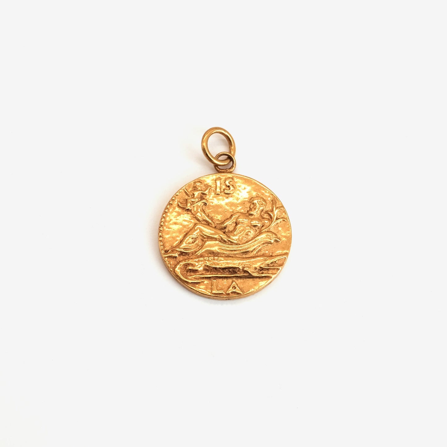 Pendentif Femme allongée doré