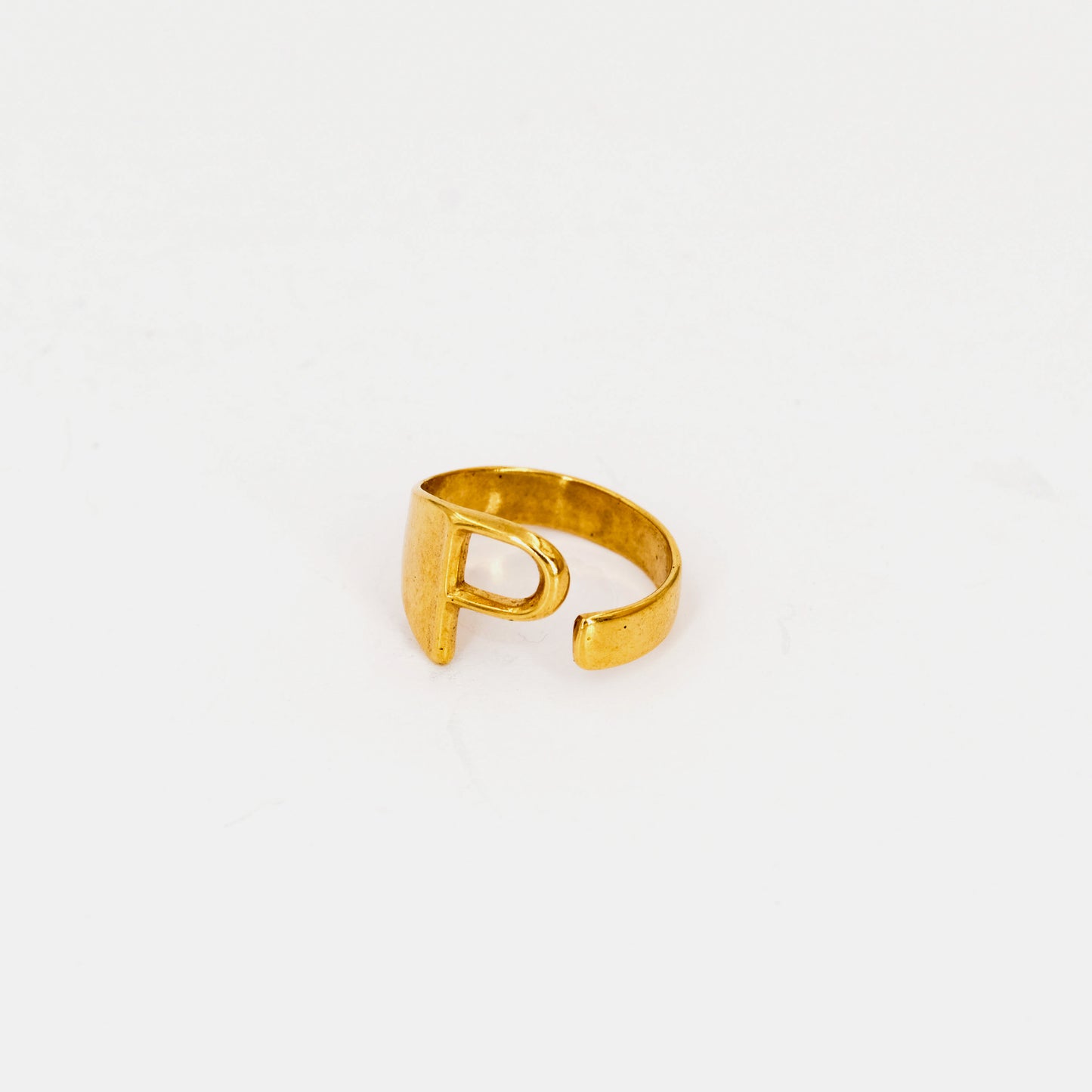 "Character" adjustable ring