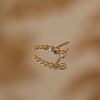 Boucle d'oreille à l'unité Charmaine dorée