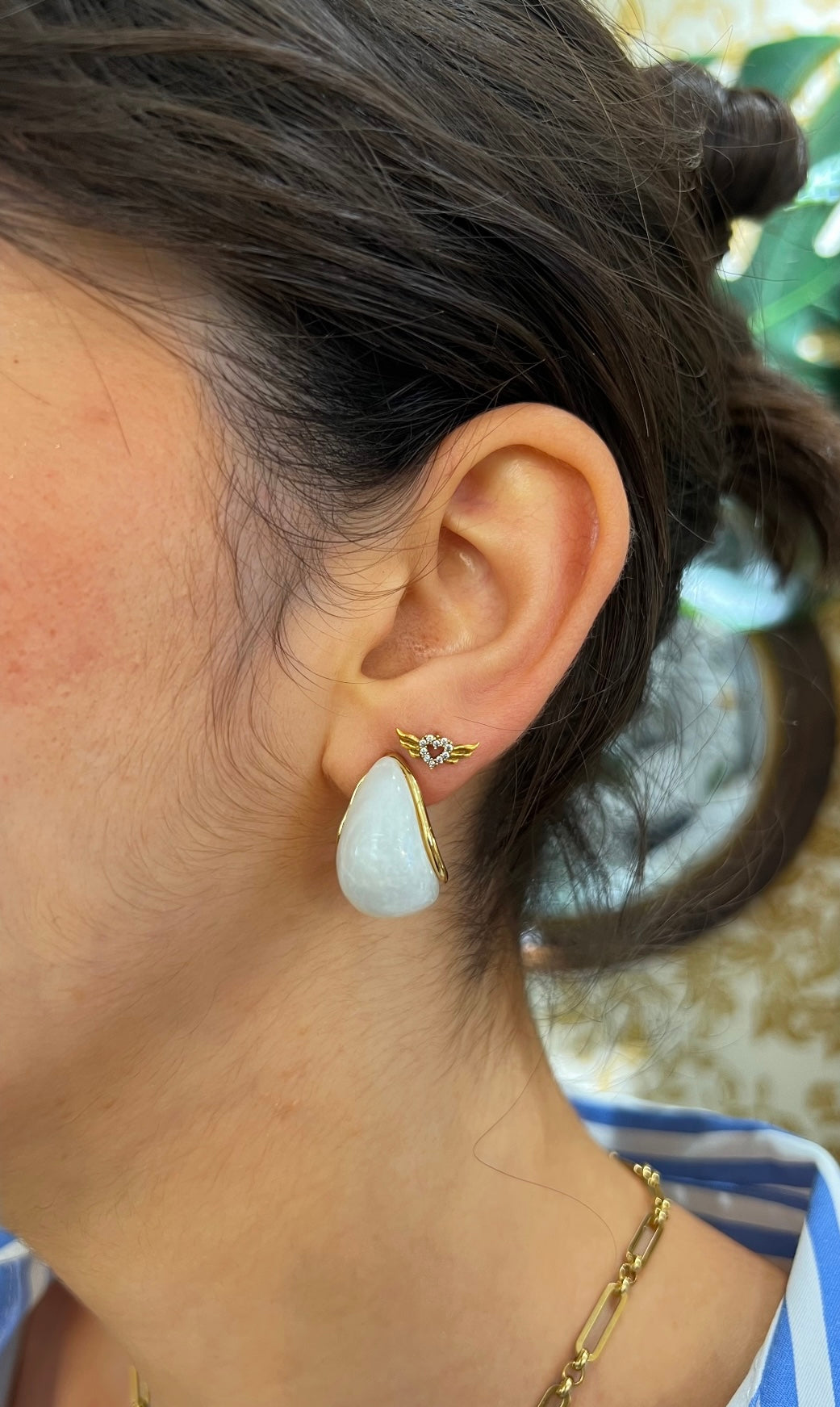 Boucle d'oreille à l'unité Rubis dorée