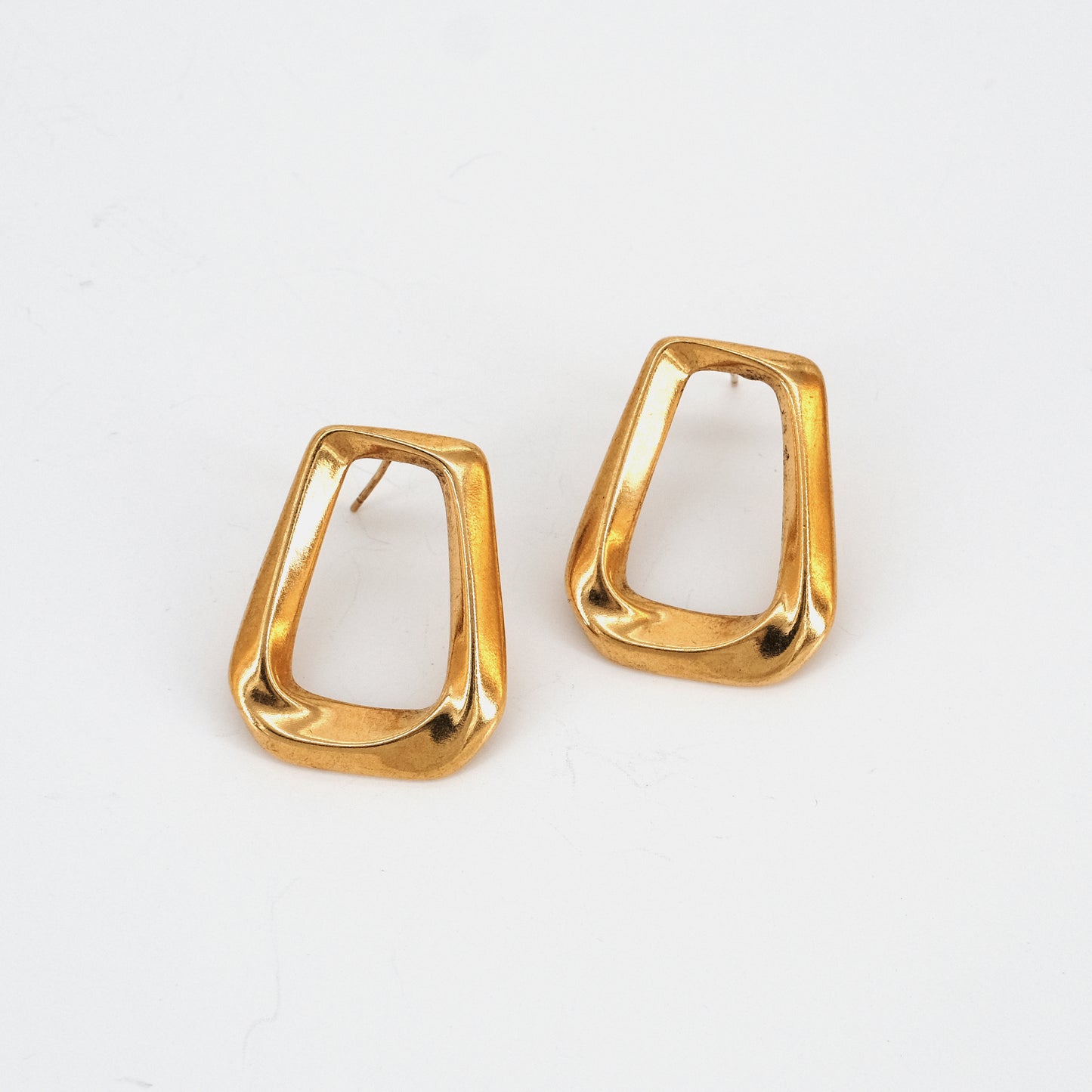 Liu earrings