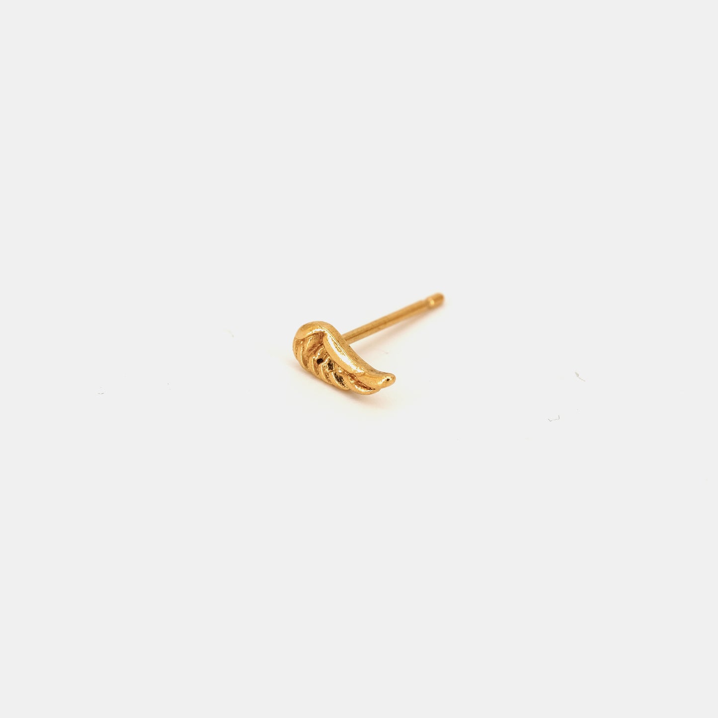 Wing gold single earrings