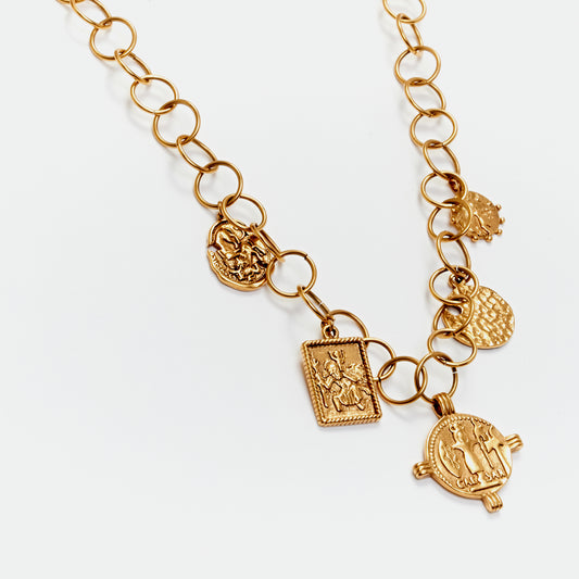 Tressy gold necklace