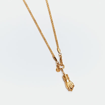 Christie hand necklace