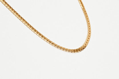 Chaîne plate Crystelle dorée