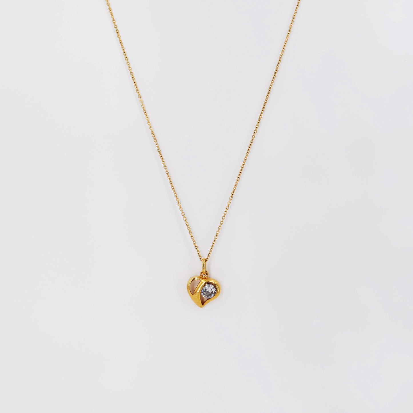 Petra heart clips