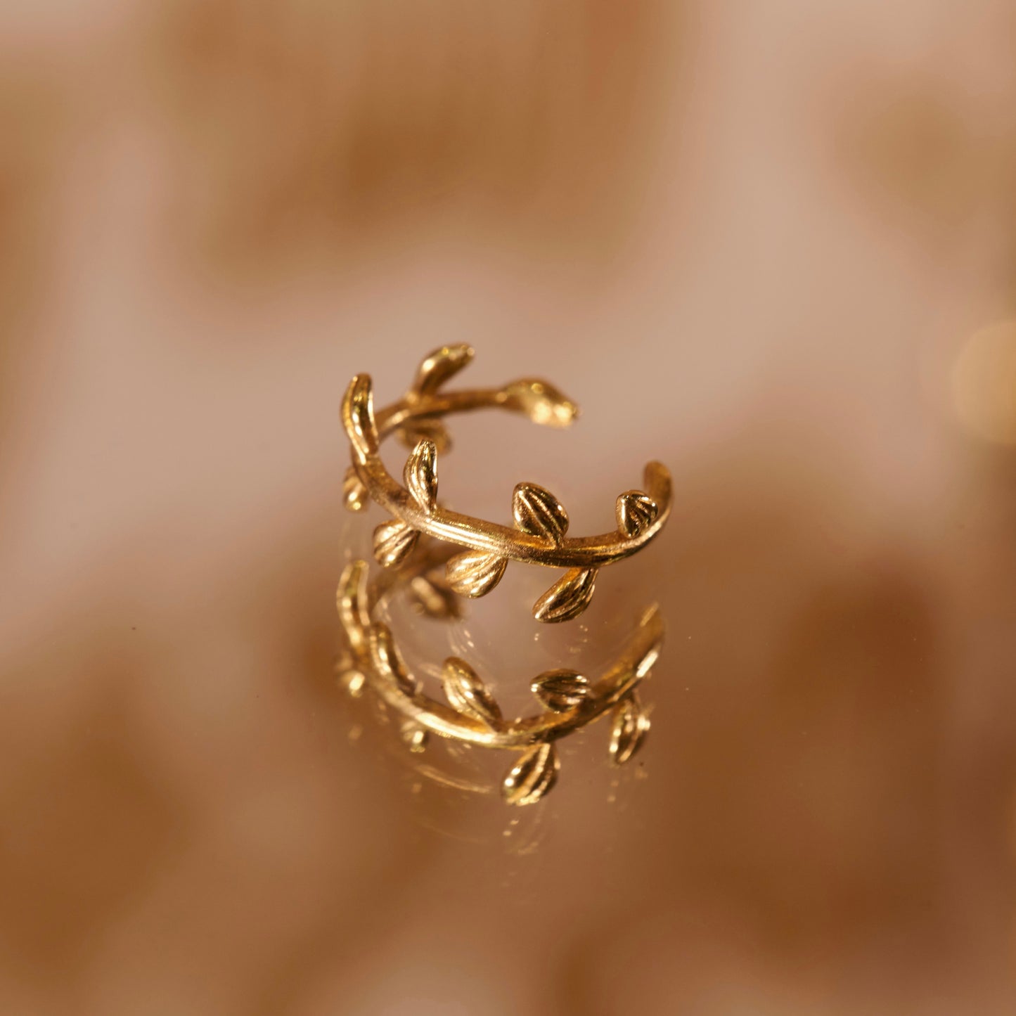 Earcuff-Mini gold leaf earrings