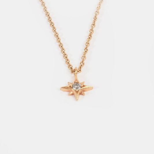Gold star mini necklace